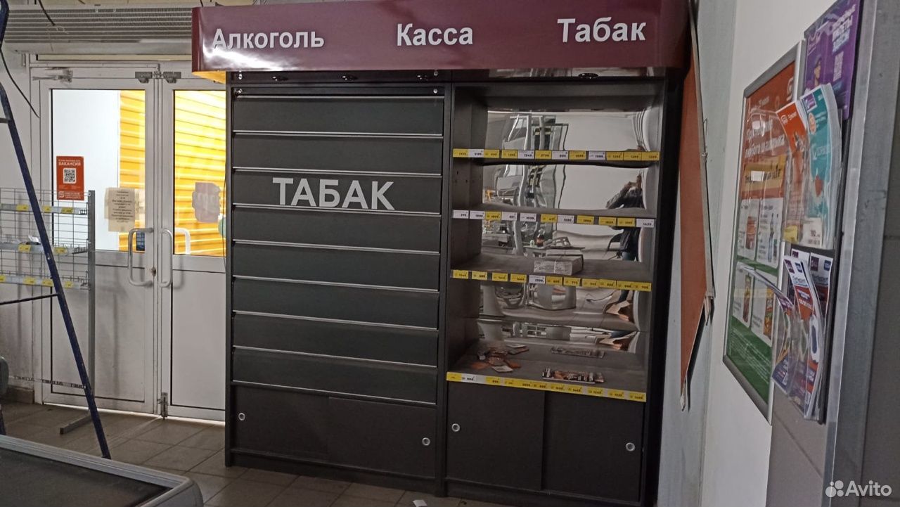 Шкаф для табака и алкоголя