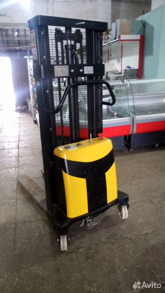 Штабелёр electric stacker