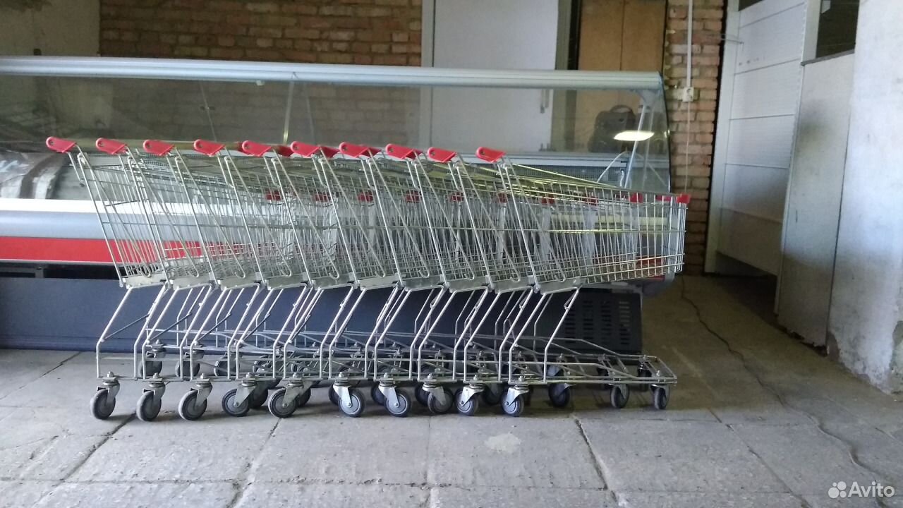 Тележки для покупателей б/у